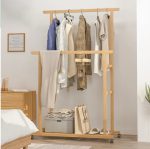 burro de madera para ropa jpg