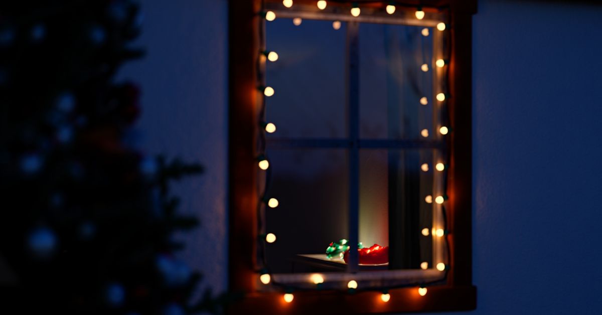 Cómo decorar una ventana con luces navideñas
